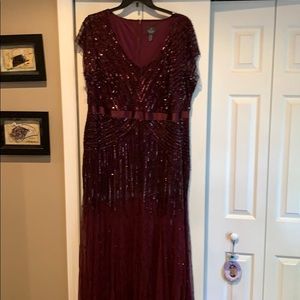 Adrianna Papell gown